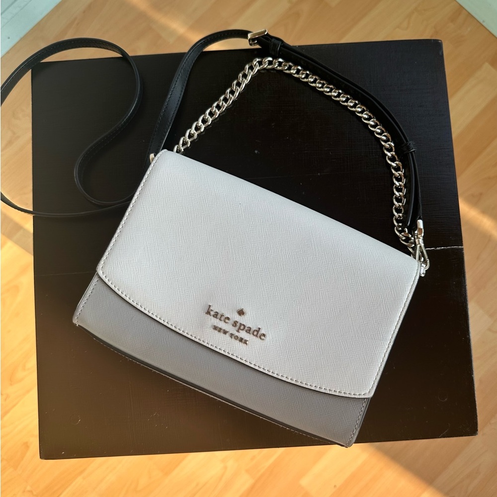 kate spade New York Carson Convertible Crossbody Bag, grey/white/black